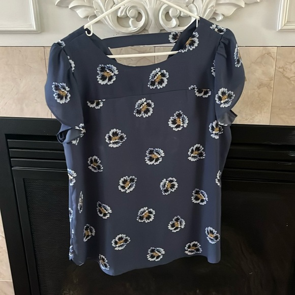 LOFT Tops - Loft Floral Blouse